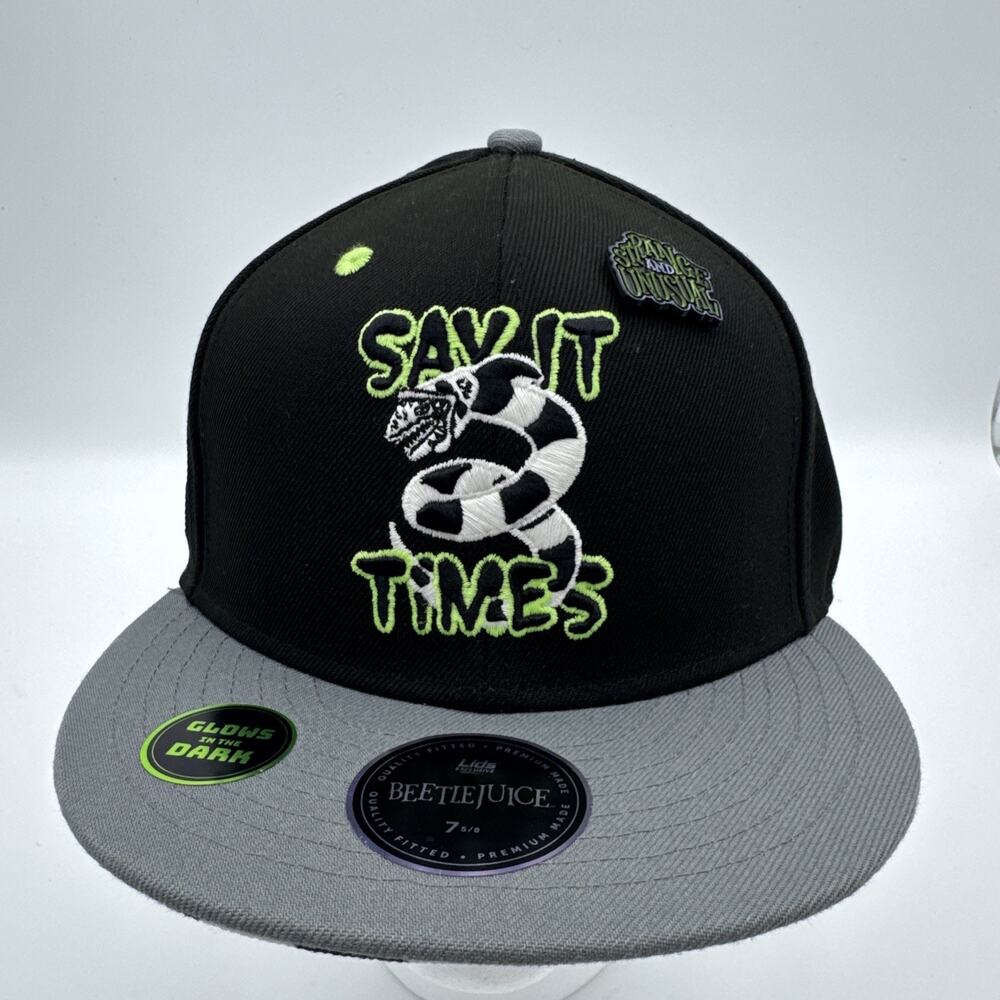 Lids Exclusive Beetlejuice W/ Pin Fitted Say It 3 Times Hat Cap Size 7 5/8 Rare